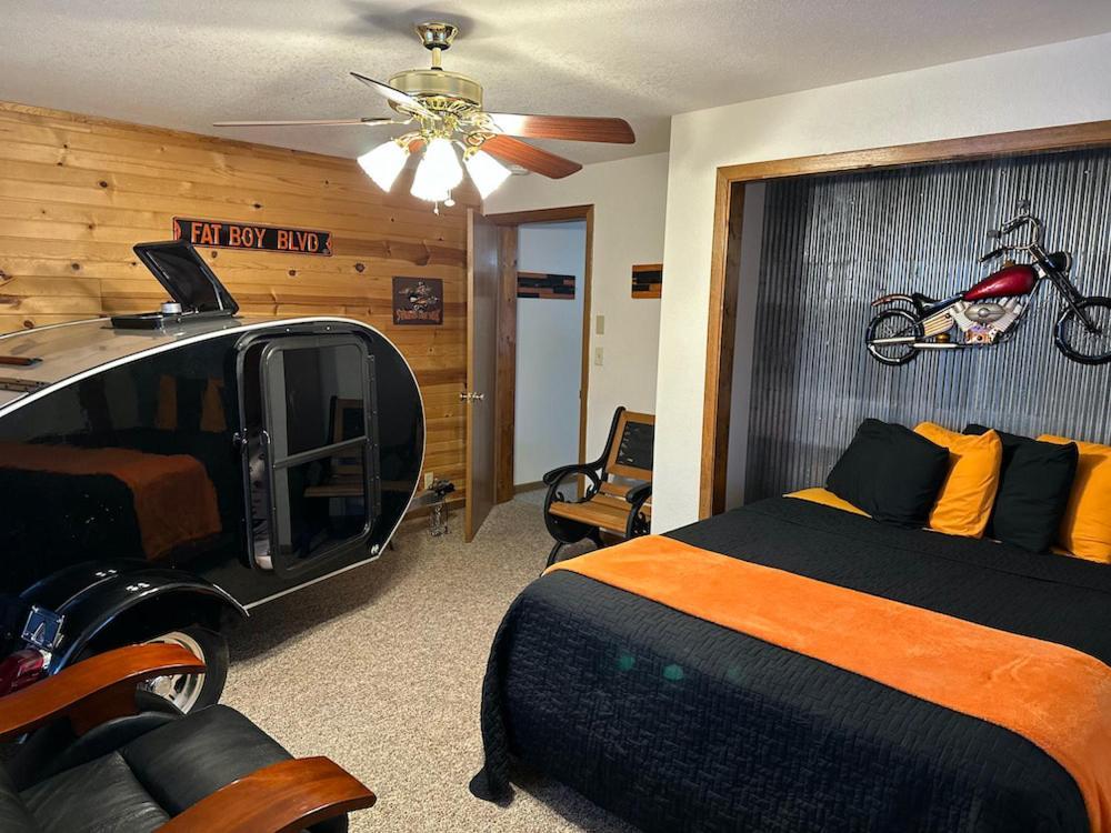 Country Cabins Hotel Chariton Buitenkant foto