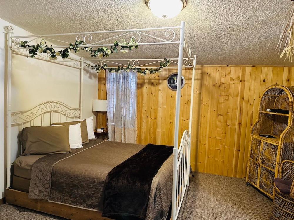 Country Cabins Hotel Chariton Buitenkant foto