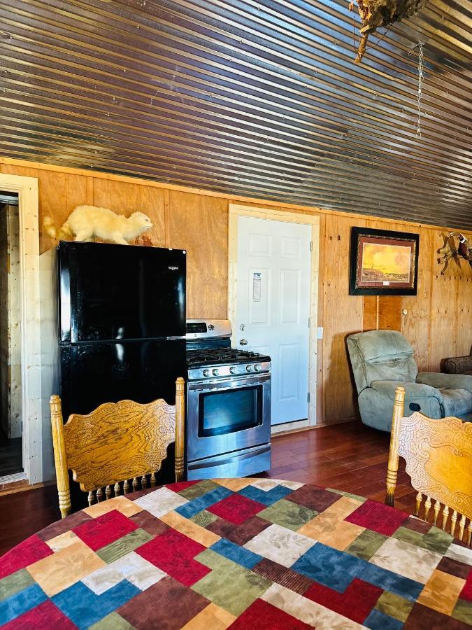 Country Cabins Hotel Chariton Buitenkant foto
