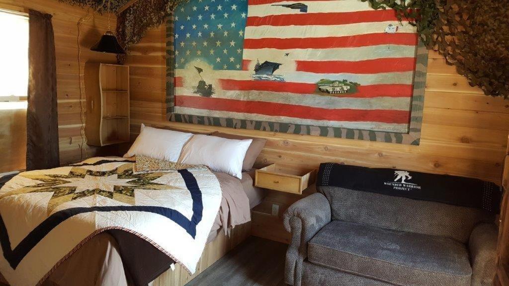 Country Cabins Hotel Chariton Buitenkant foto