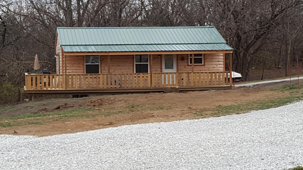 Country Cabins Hotel Chariton Buitenkant foto